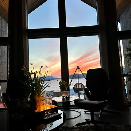شاليه With Sea View