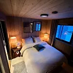 Chalet With Sea View *